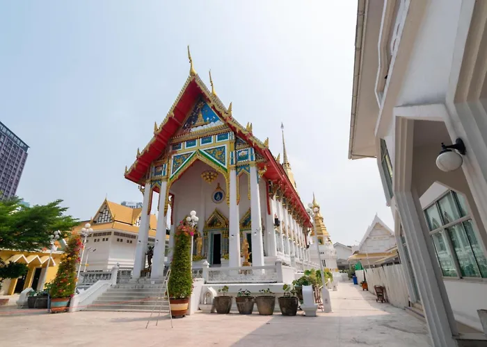 公寓 Sleep Pop Sukhumvit 42 - สุขุมวิท 42 *